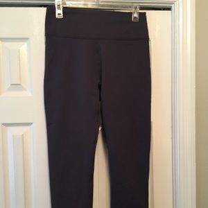Fabletics 7/8 Capri High waisted Large 10-12